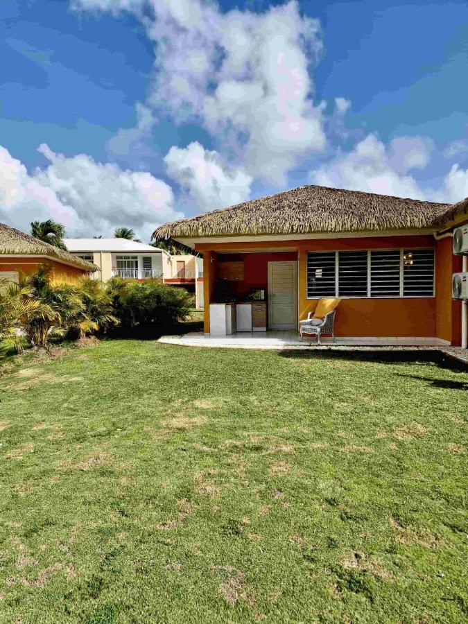 Manbana 333 Hotell Folle Anse Exteriör bild