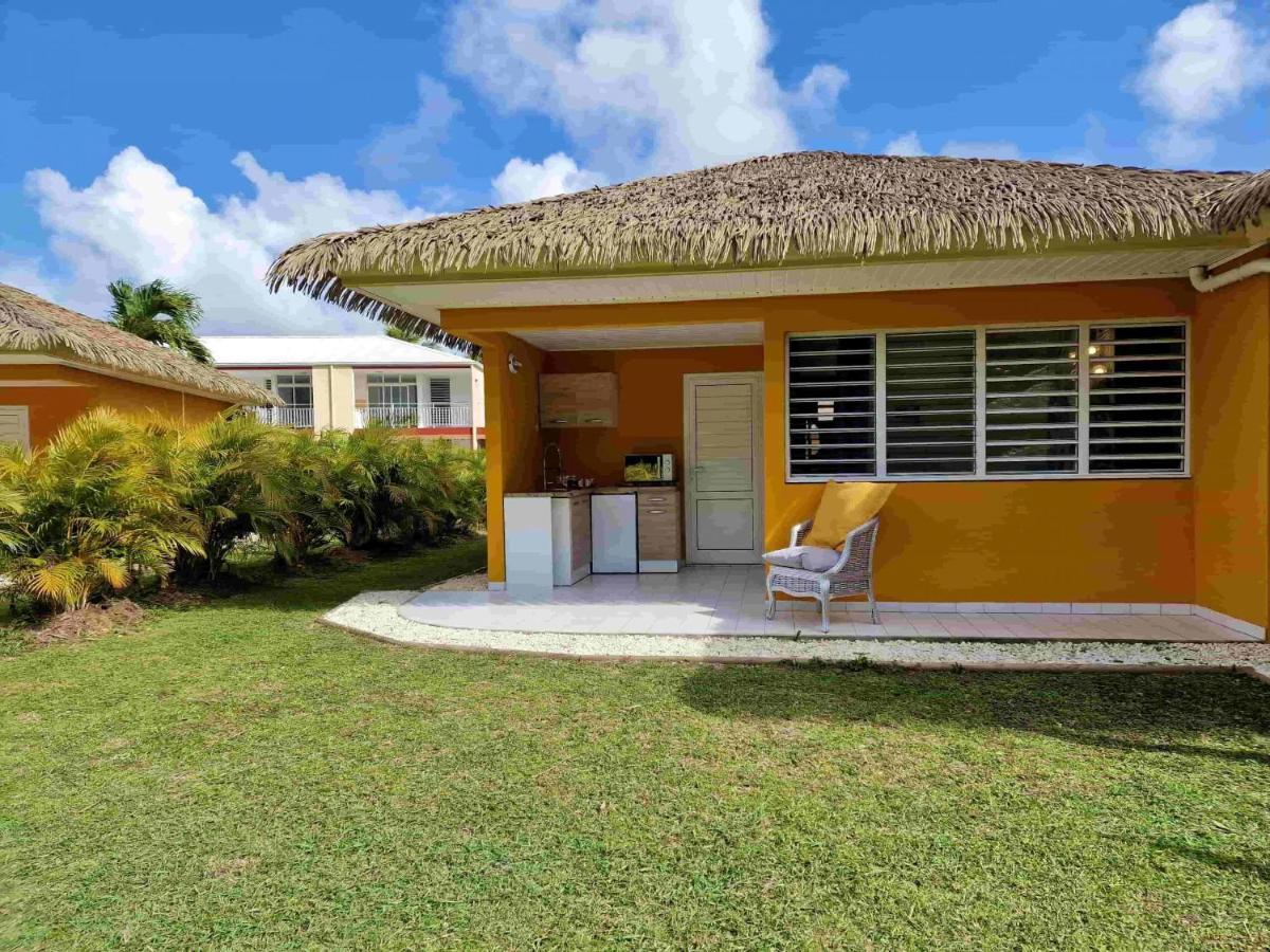 Manbana 333 Hotell Folle Anse Exteriör bild
